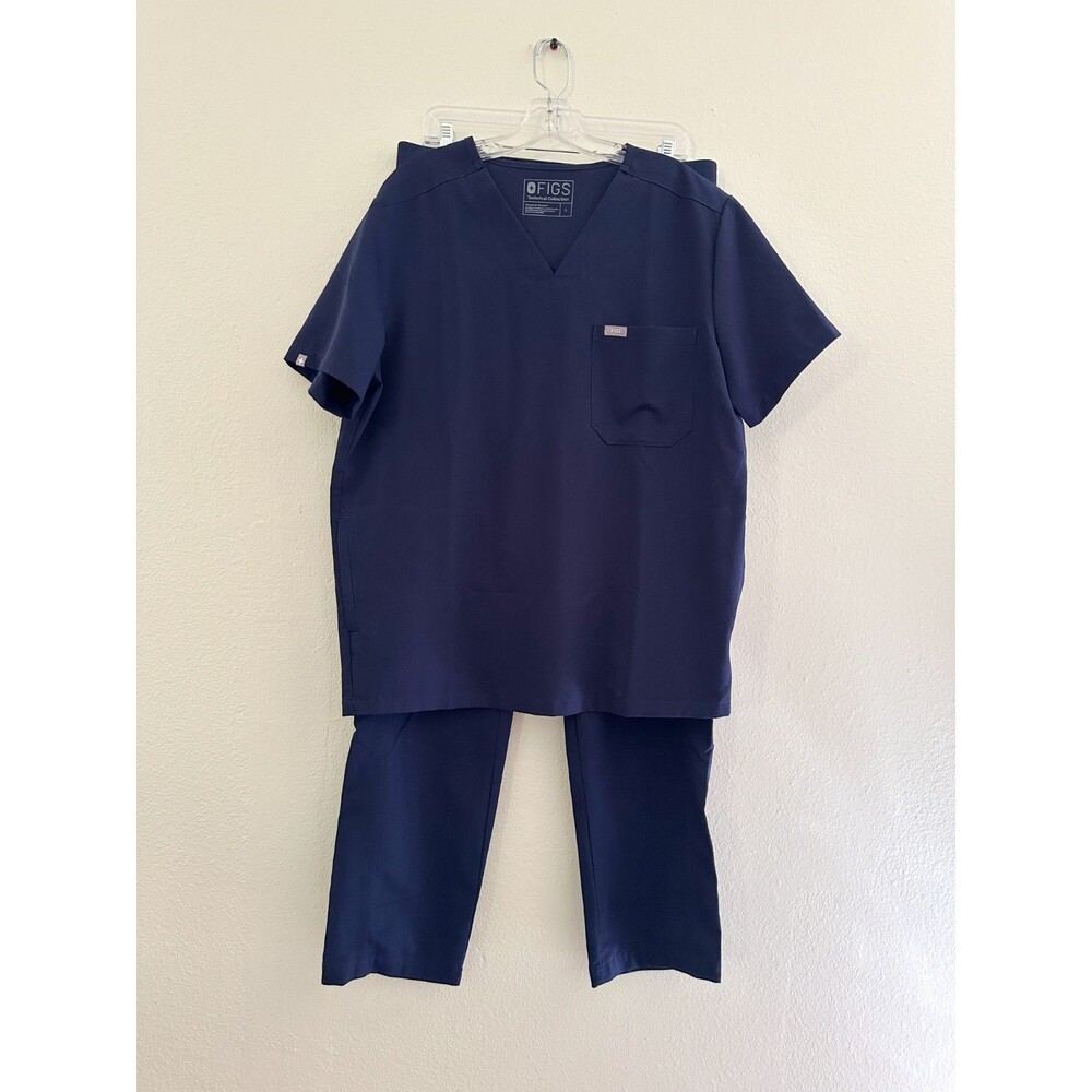 FIGS Men's Scrub Set Chisec Top Axim Scrub Pant Navy Blue Medical Men's Large